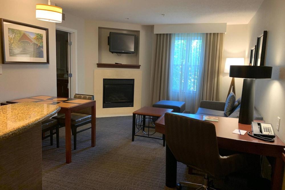 Residence Inn קונקורד מראה חיצוני תמונה